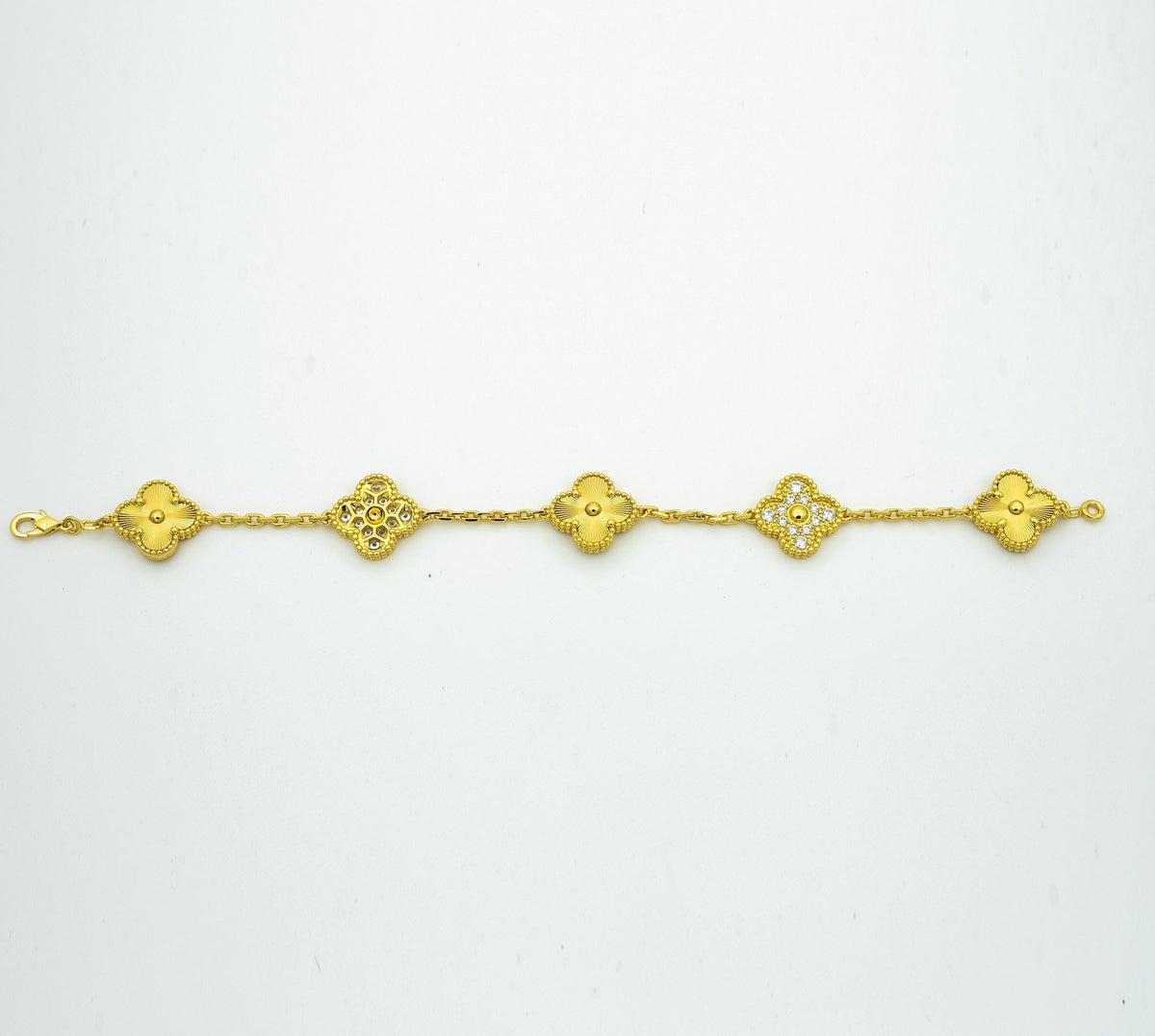[GALE] CLASH & Clover Laser 5-Motif & LOVE Brushed Bracelet Stack Set