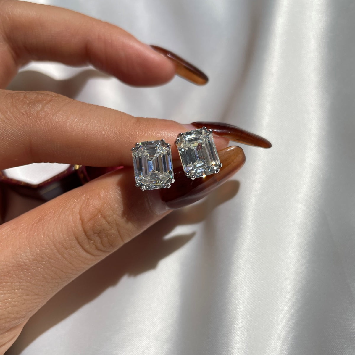 [GALE]Dazzling Square Shape Earrings