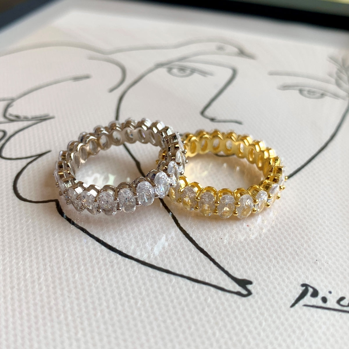 [GALEOrnate Oval Cut Tennis Ring