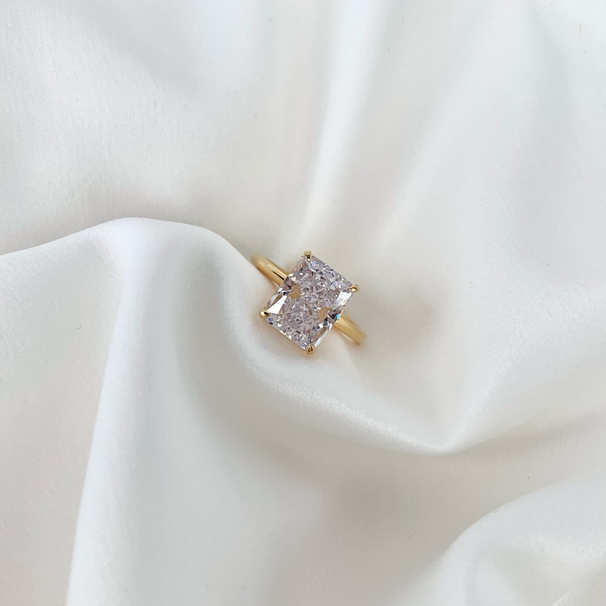 [GALE]4.0 Carat Ornate Enchanting Radiand Cut Banquet Ring