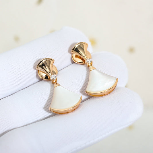 [GALE]DREAM MOP PINK GOLD EARRINGS