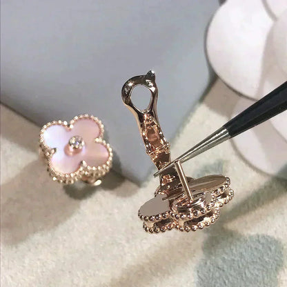 [GALE]CLOVER MEDIUM 1 MOTIFS  PINK MOP DIAMOND EARRINGS