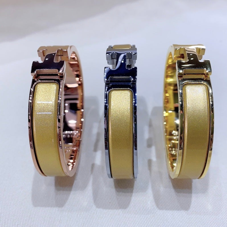 [GALE]H CHAMPAGNE BRACELET