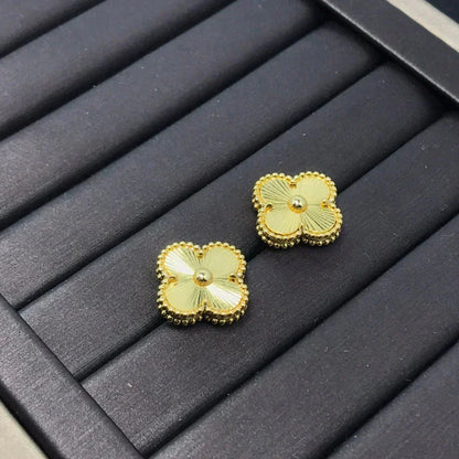 [GALE]CLOVER MINI 9.5MM LASER EARRINGS