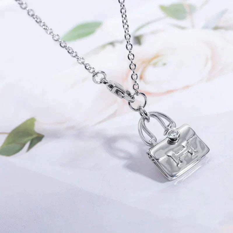 [NOVO]アミュレットペンダント シルバーネックレス