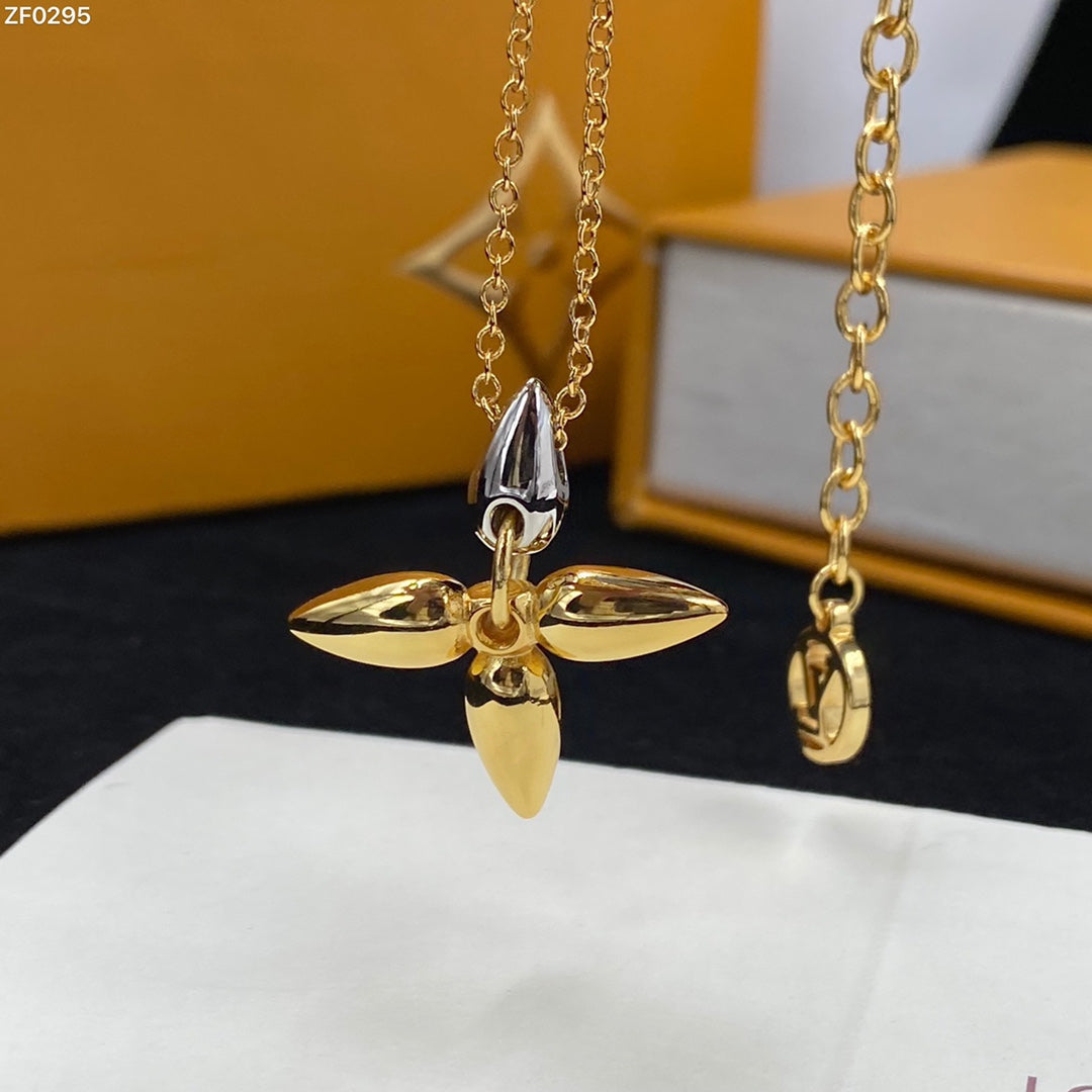 [GALE]LOUISETTE PEDANT GOLD NECKLACE