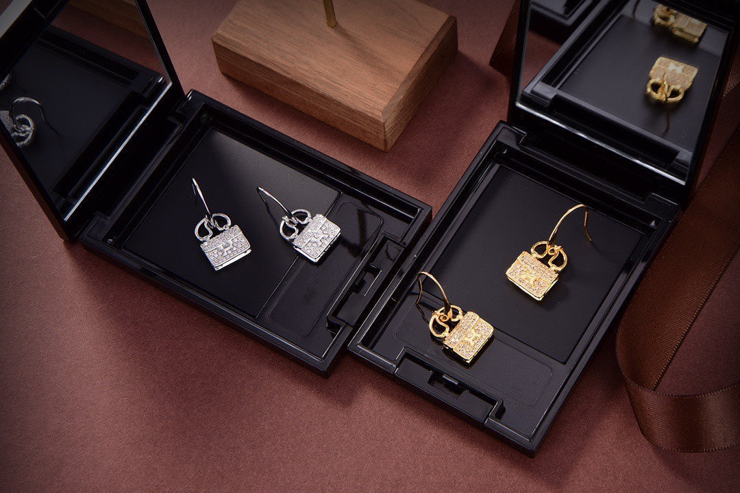 [GALE]KELLY DIAMOND EARRINGS