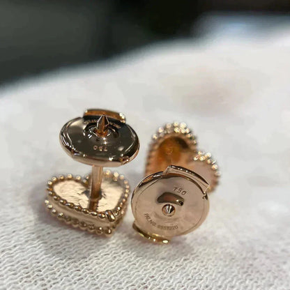 [GALE]HEART CARNELIAN STUD EARRINGS