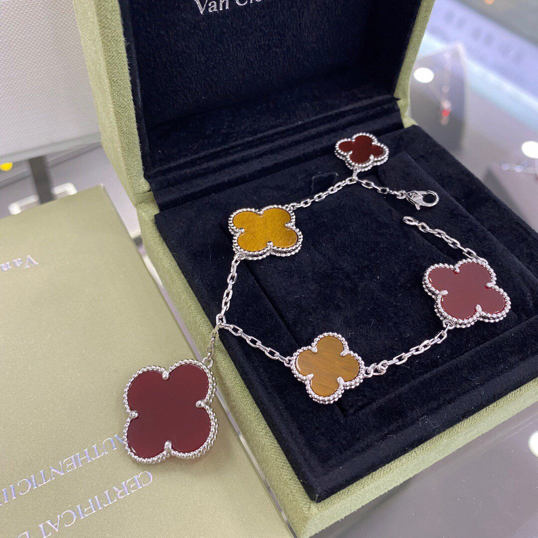 [NOVO]クローバー 5モチーフ シルバー カーネリアン タイガーアイ ブレスレット