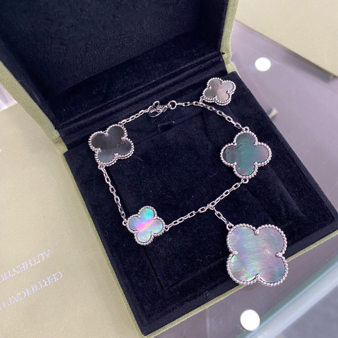 [NOVO]クローバー 5モチーフ シルバー ダークモップ ブレスレット