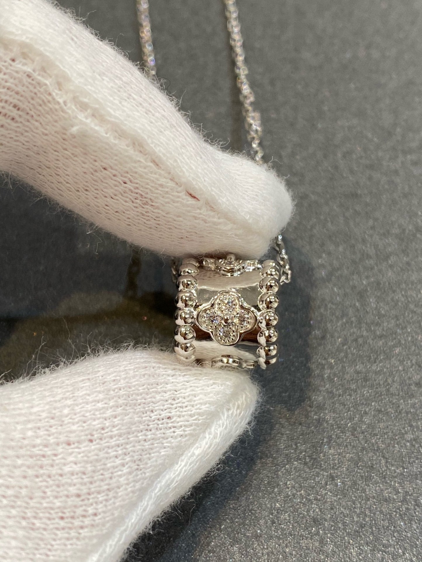 [NOVO]ペルレペンダントシルバーダイヤモンドネックレス