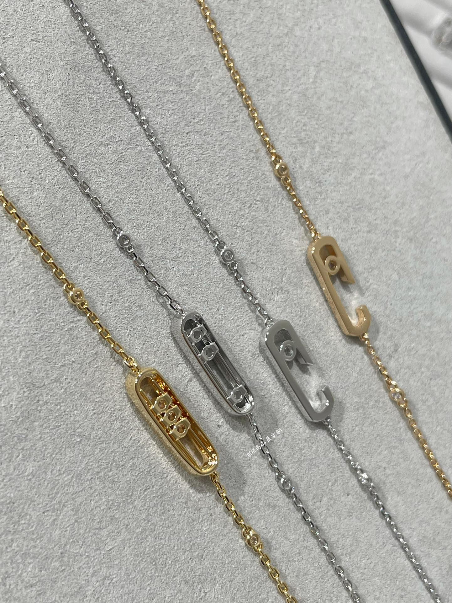 [GALE]BABY MOVE DIAMOND BRACELET