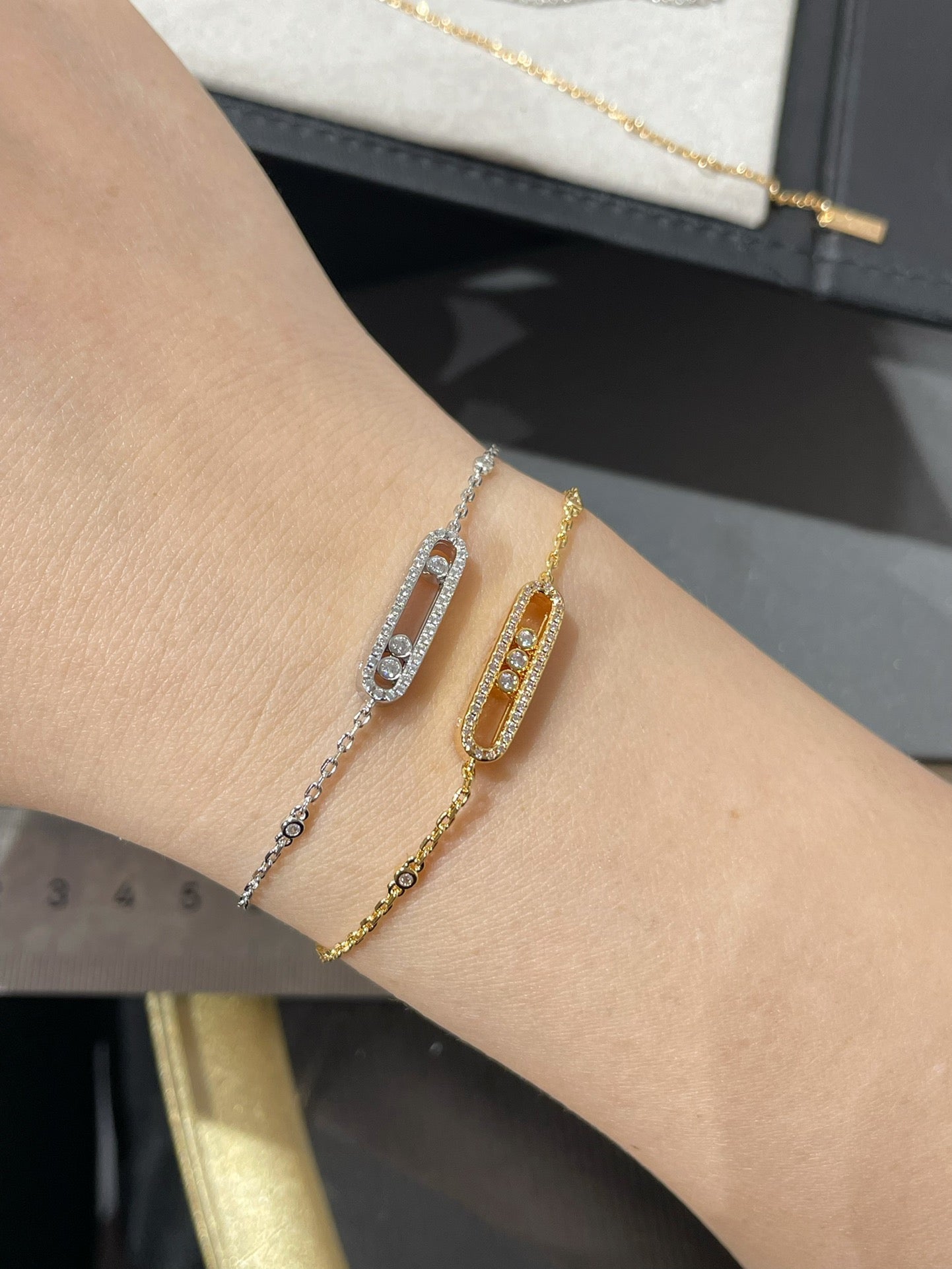 [GALE]BABY MOVE DIAMOND BRACELET