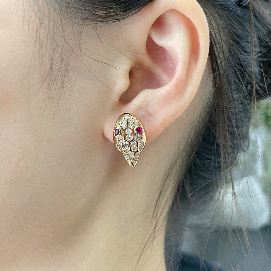 [GALE]SERPENT DIAMOND STUD EARRINGS