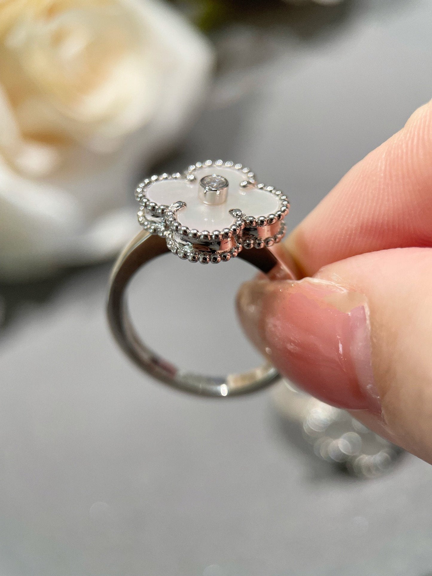 [GALE]CLOVER SILVER MOP DIAMOND RING
