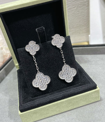 [GALE]CLOVER 2 MOTIFS DIAMOND PAVED SILVER EARRINGS