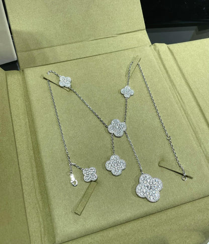[NOVO]クローバー 6モチーフ ダイヤモンドパヴェネックレス