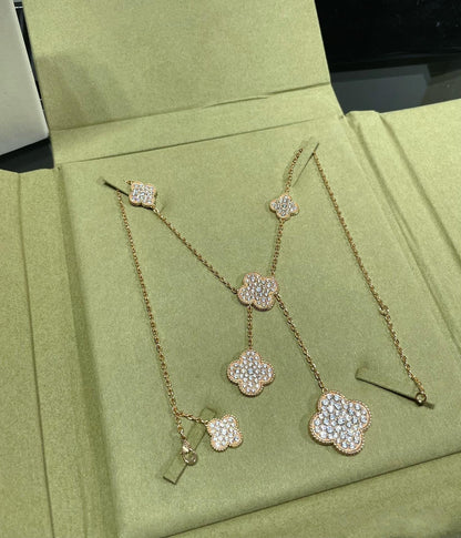 [NOVO]クローバー 6モチーフ ダイヤモンドパヴェネックレス