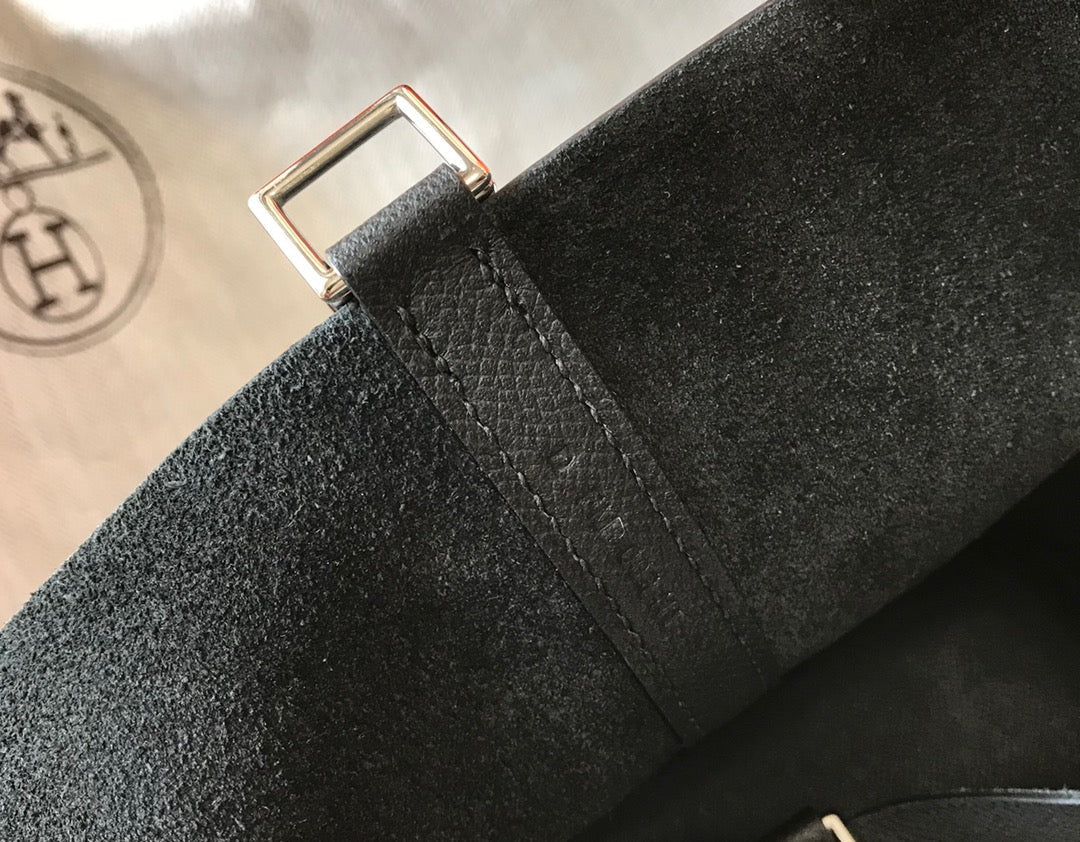 HM PICOTIN LOCK 18 BLACK EPSOM LEATHER WITH BRAID STRAP