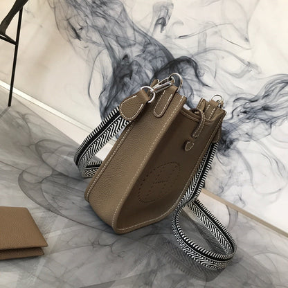 HM EVELYNE MINI 18 ASH BROWN TOGO