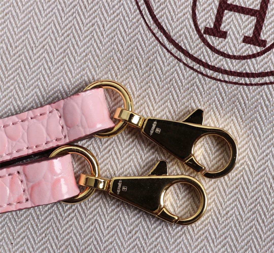 HM KELLY MINI 22 LIGHT PINK EMBOSSED CALFSKIN GOLD HARDWARE