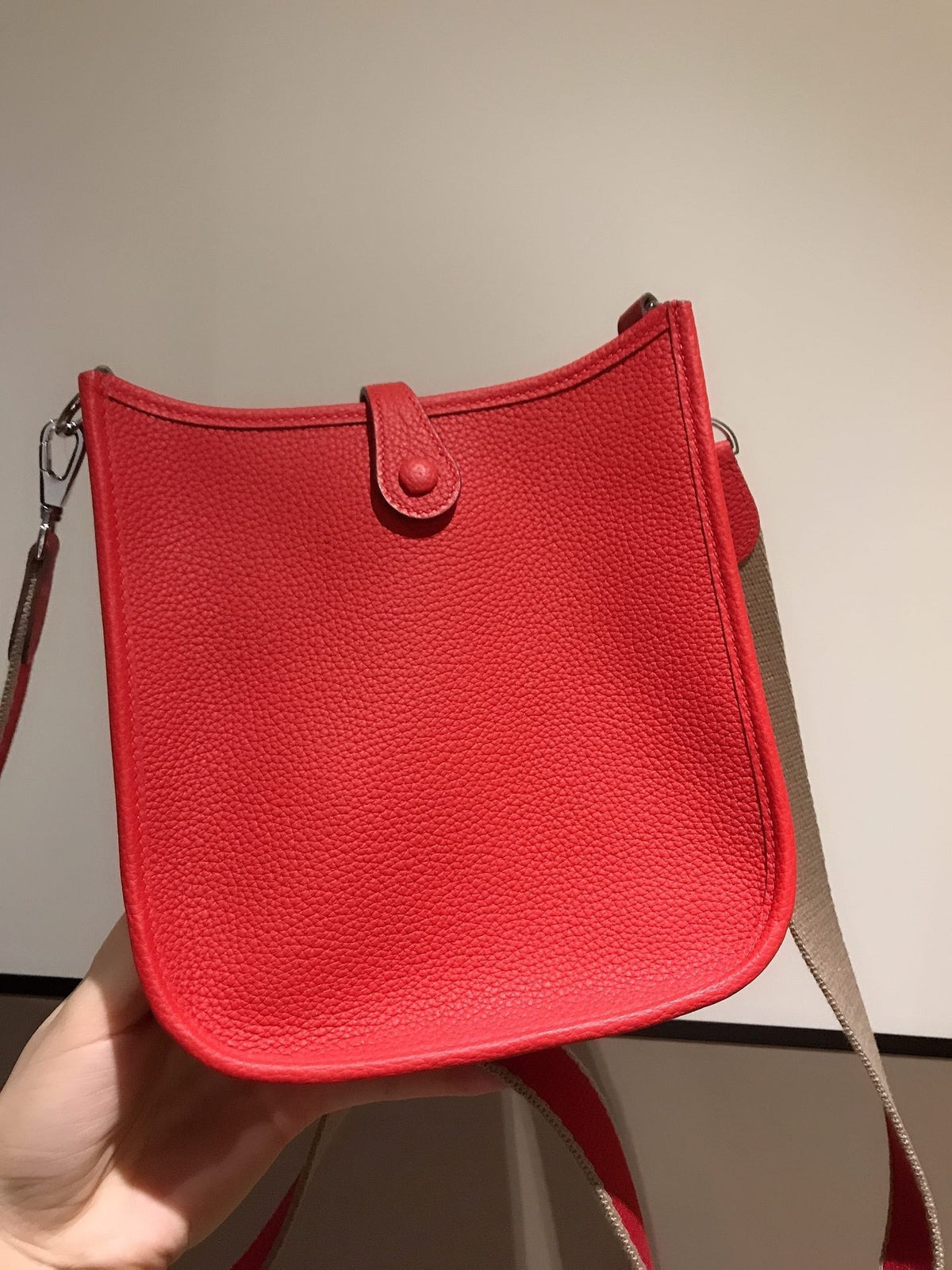 HM EVELYNE MINI 18 RED TOGO