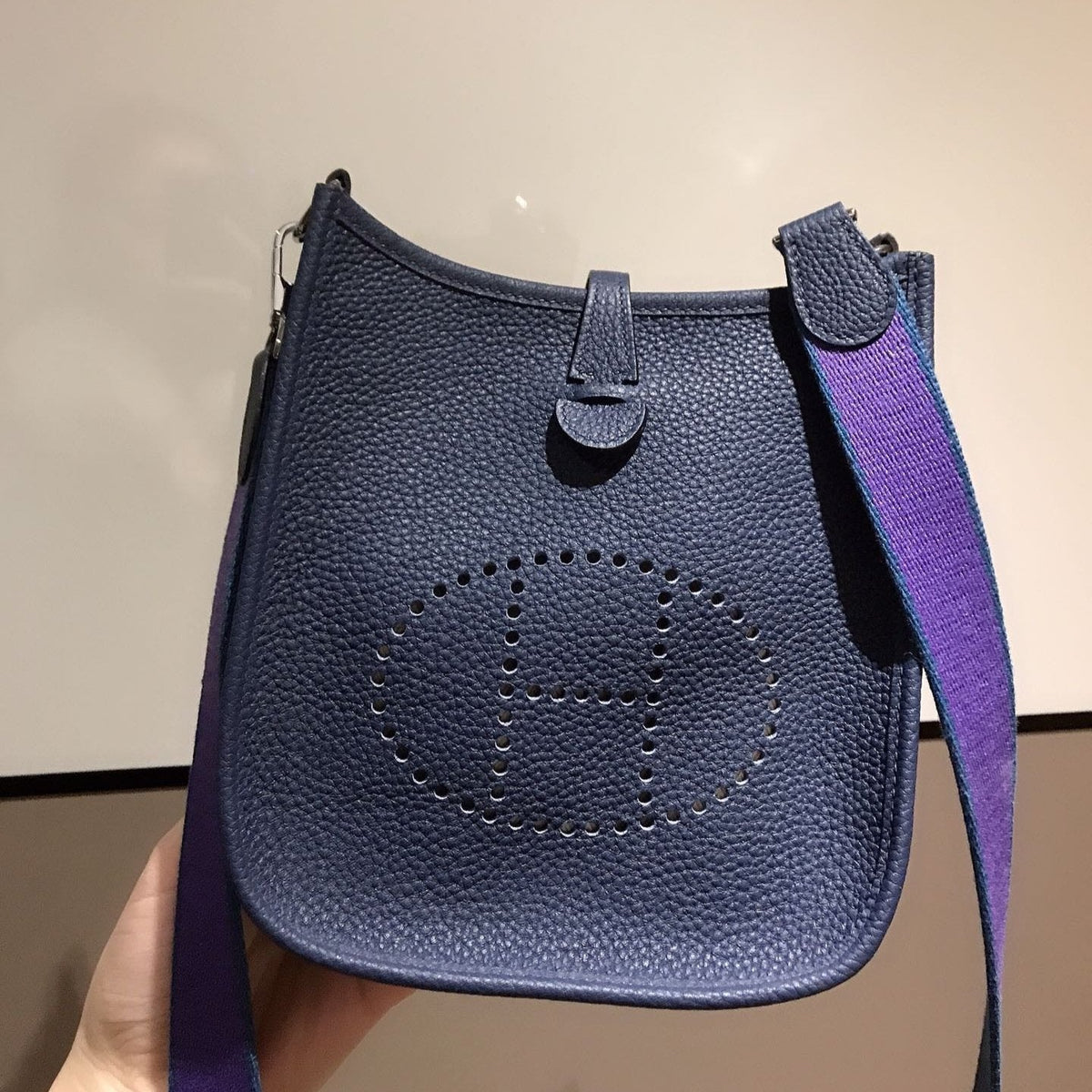HM EVELYNE MINI 18 NAVY TOGO