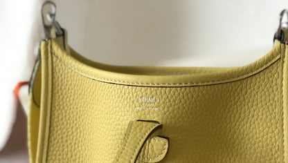 Mini Evelyne 18cm Yellow Togo Shw