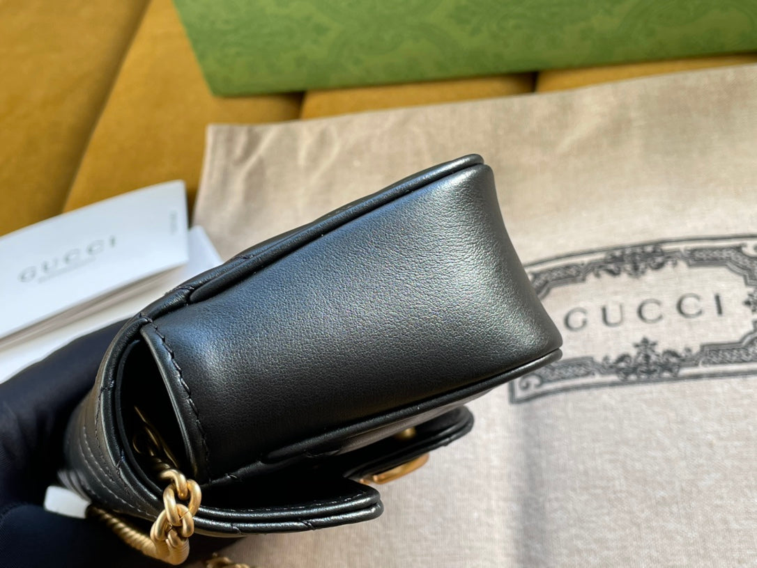 GG MARMONT MINI 16 BAG IN BLACK CALFSKIN