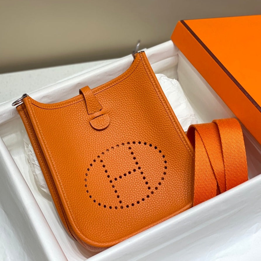 Mini Evelyne 18cm Hot Orange Togo Shw
