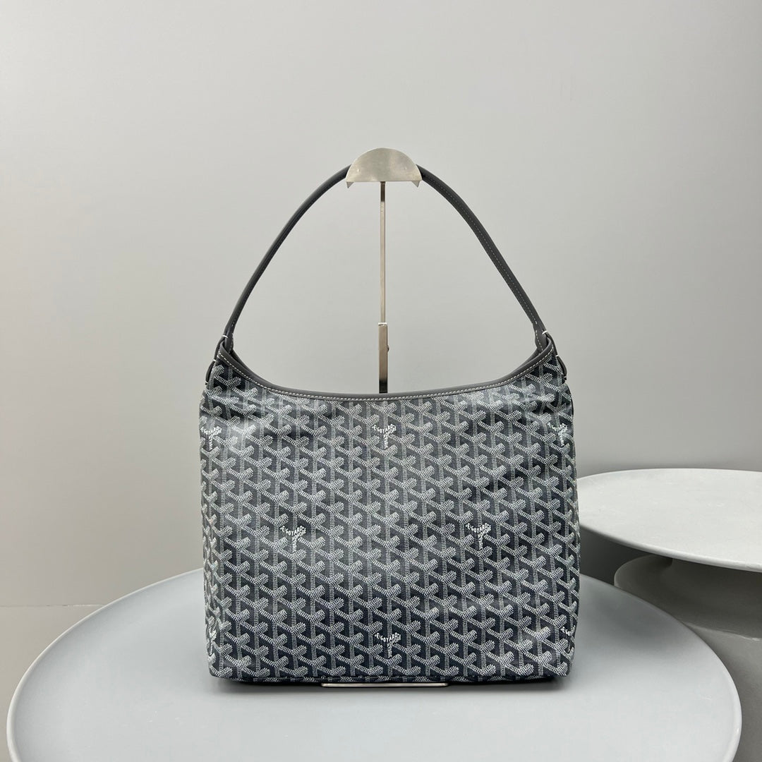 HOBO BOHÉME 34 IN GREY GOYARDINE CANVAS AND CALFSKIN