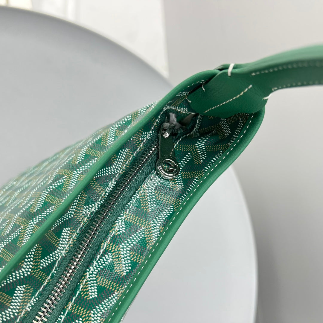 HOBO BOHÉME 34 IN GREEN GOYARDINE CANVAS AND CALFSKIN