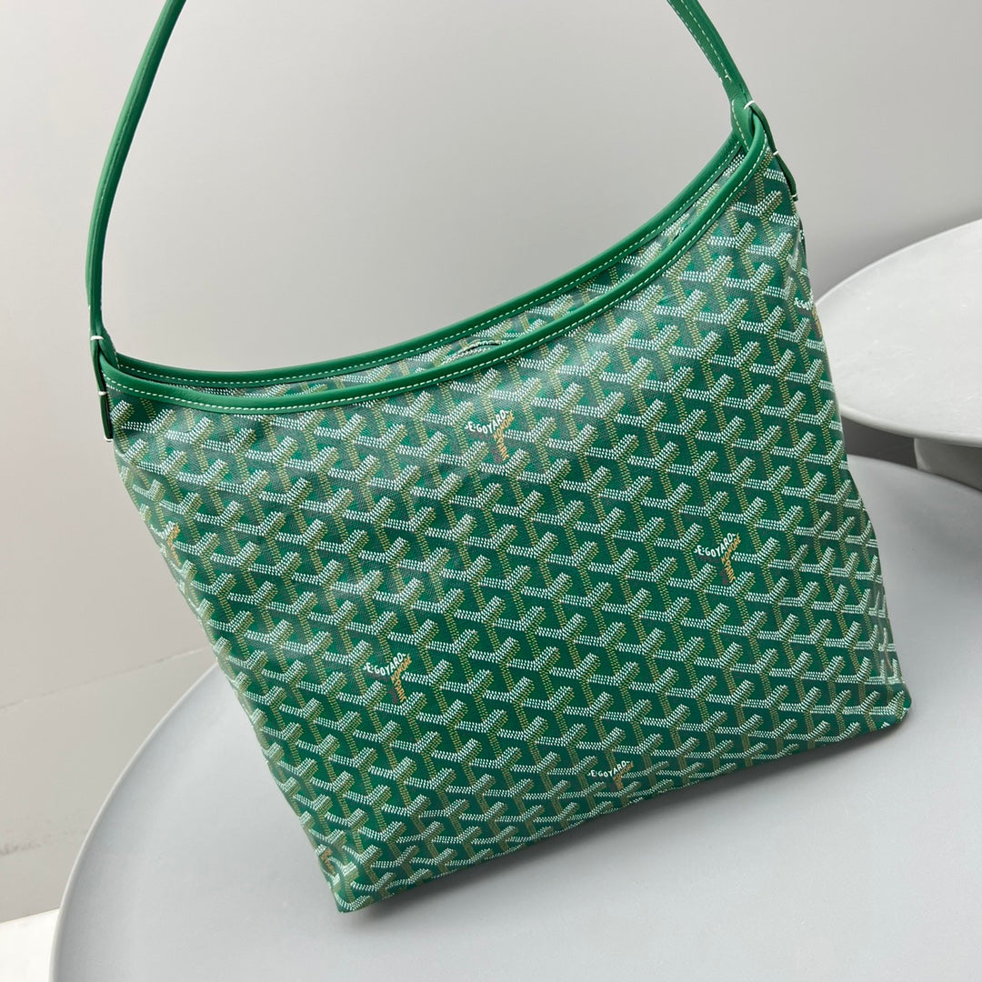 HOBO BOHÉME 34 IN GREEN GOYARDINE CANVAS AND CALFSKIN