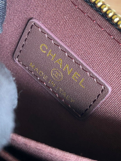 cc zipped wallet 7.5cm black caviar gold hardware