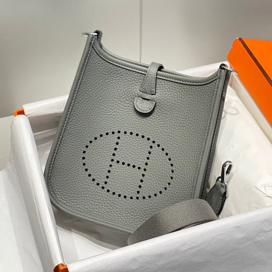 Mini Evelyne 18cm Smoke Grey Togo Silver Hardware