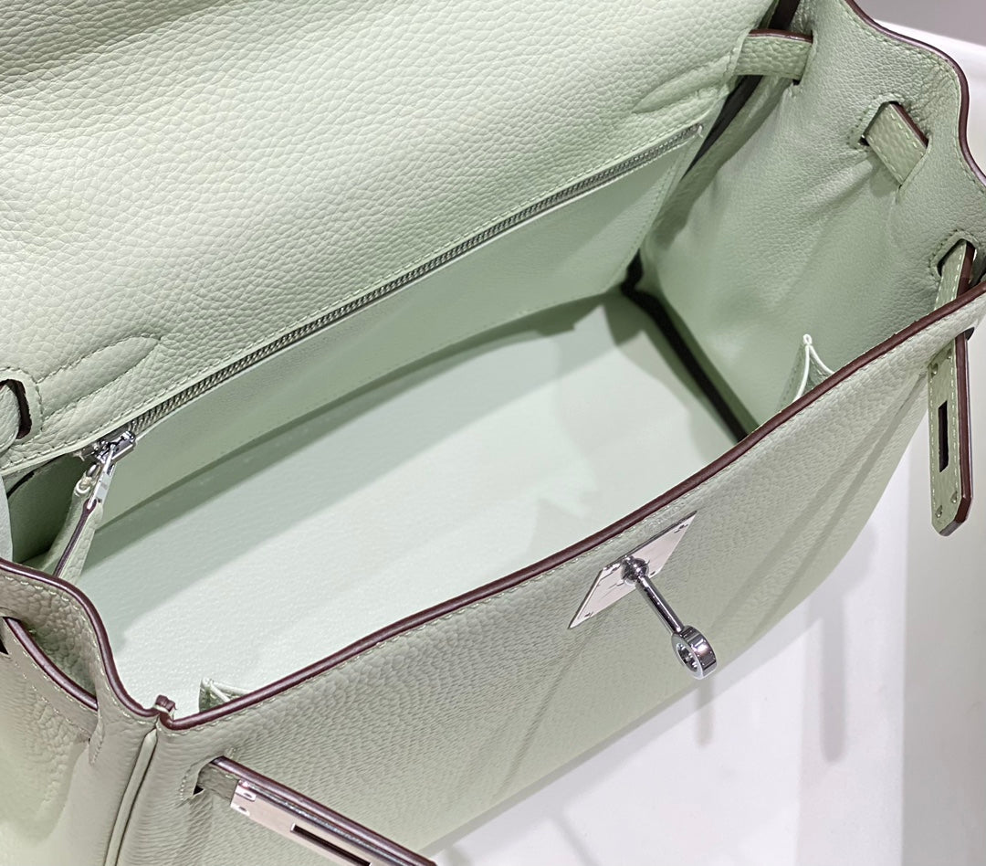 HM KELLY 28CM LIGHT GREEN TOGO SILVER HARDWARE