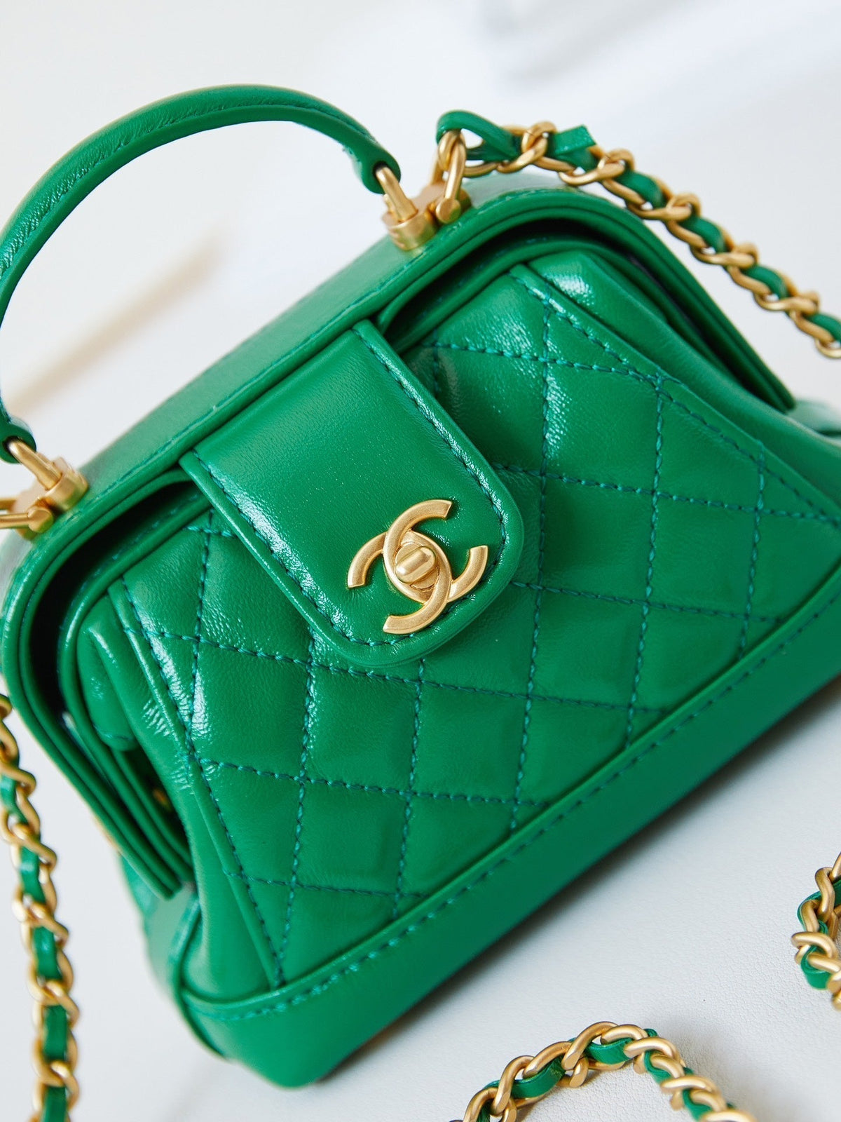 CC 24A Mini Top Handle 13cm Green Wax Leather Gold Hardware 238465
