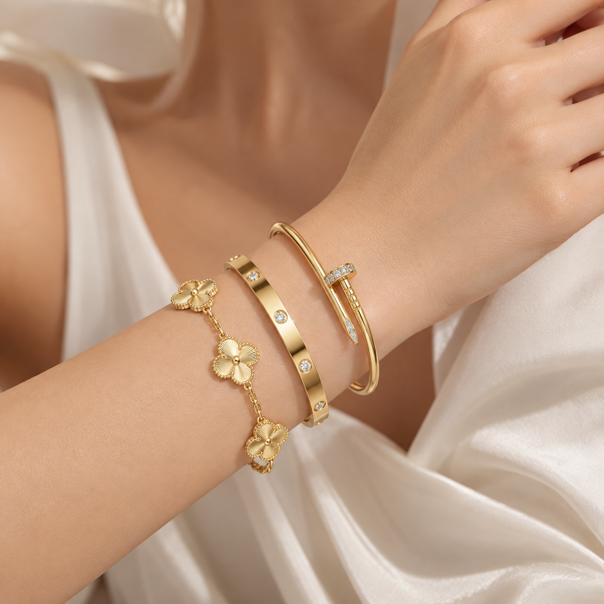 [GALE] CLASH & Clover Laser 5-Motif & LOVE Brushed Bracelet Stack Set