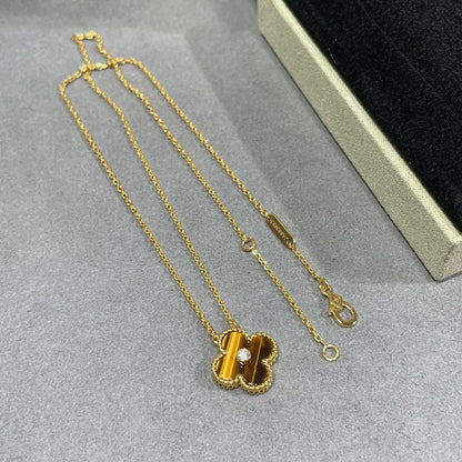 [NOVO]クローバー 15mm ダイヤモンド＆イエロータイガーアイアゲートネックレス