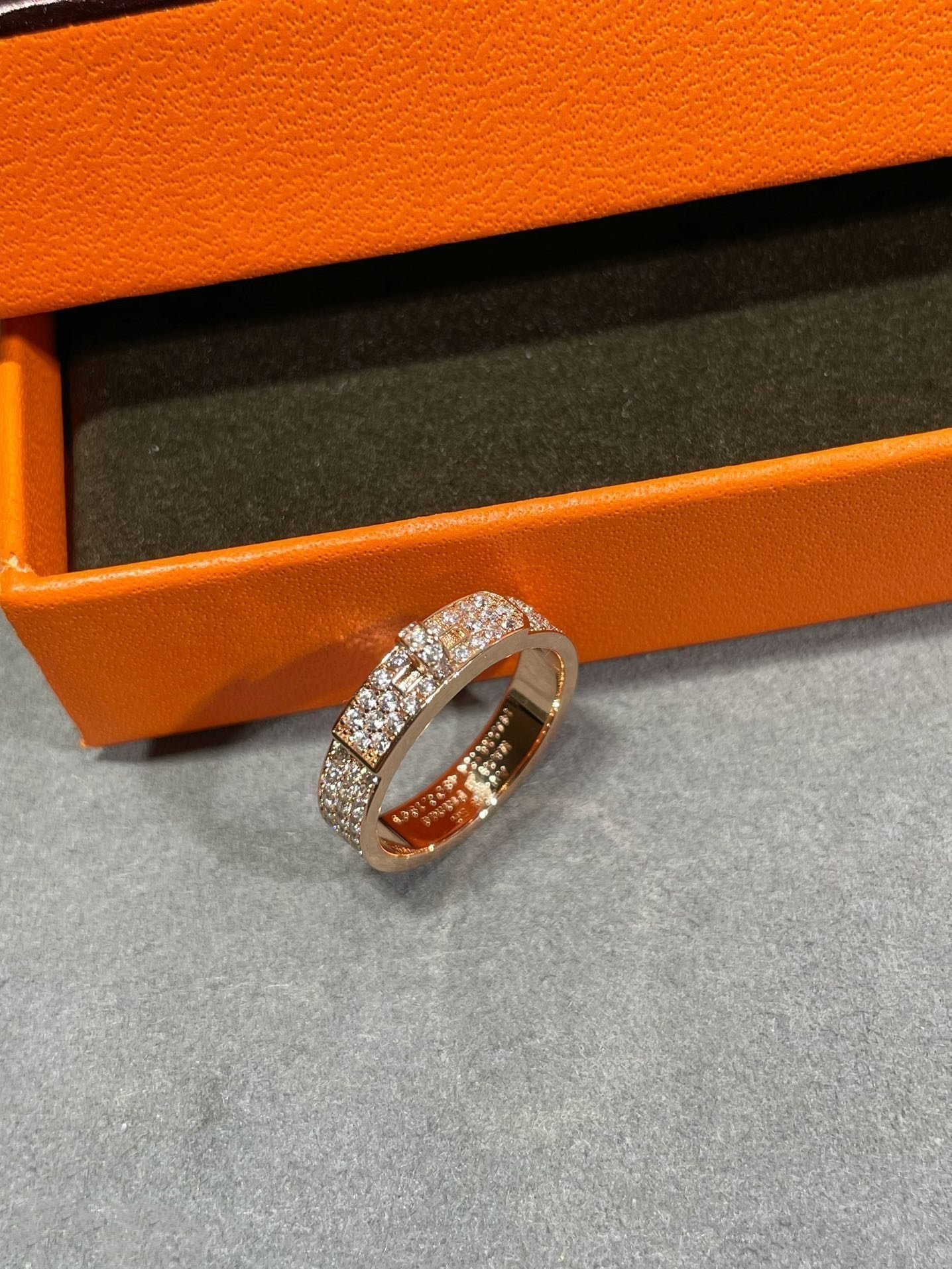 [GALE]KELLY PINK GOLD DIAMOND RING