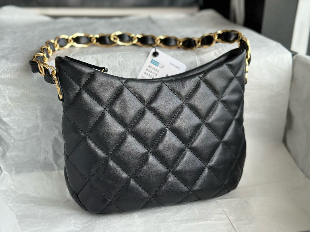 CC 24K Hobo Bag 23cm Black Shiny Lambskin