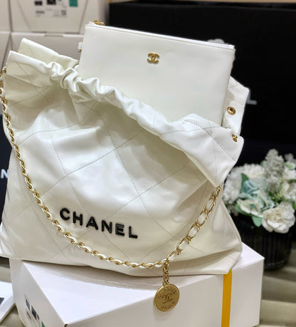 CC 19 HOBO BAG 43CM WHITE CALFSKIN BLACK LOGO GOLD HARDWARE
