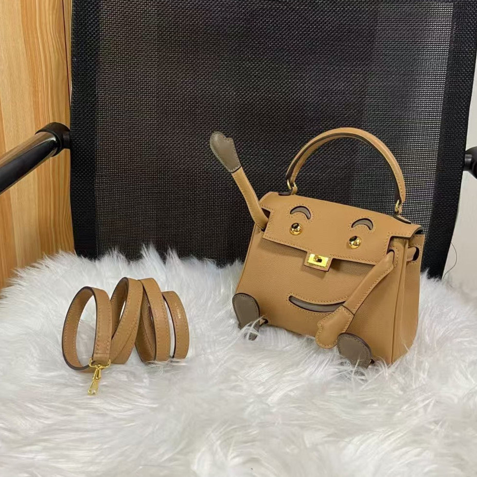 HM Kelly Doll 16cm Gold Gulliver Leather