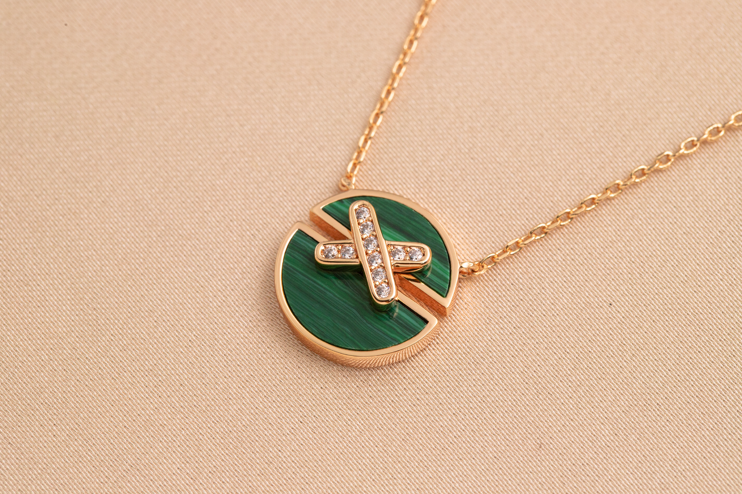 [GALE]JEUX DE PINK GOLD DIAMOND NECKLACE