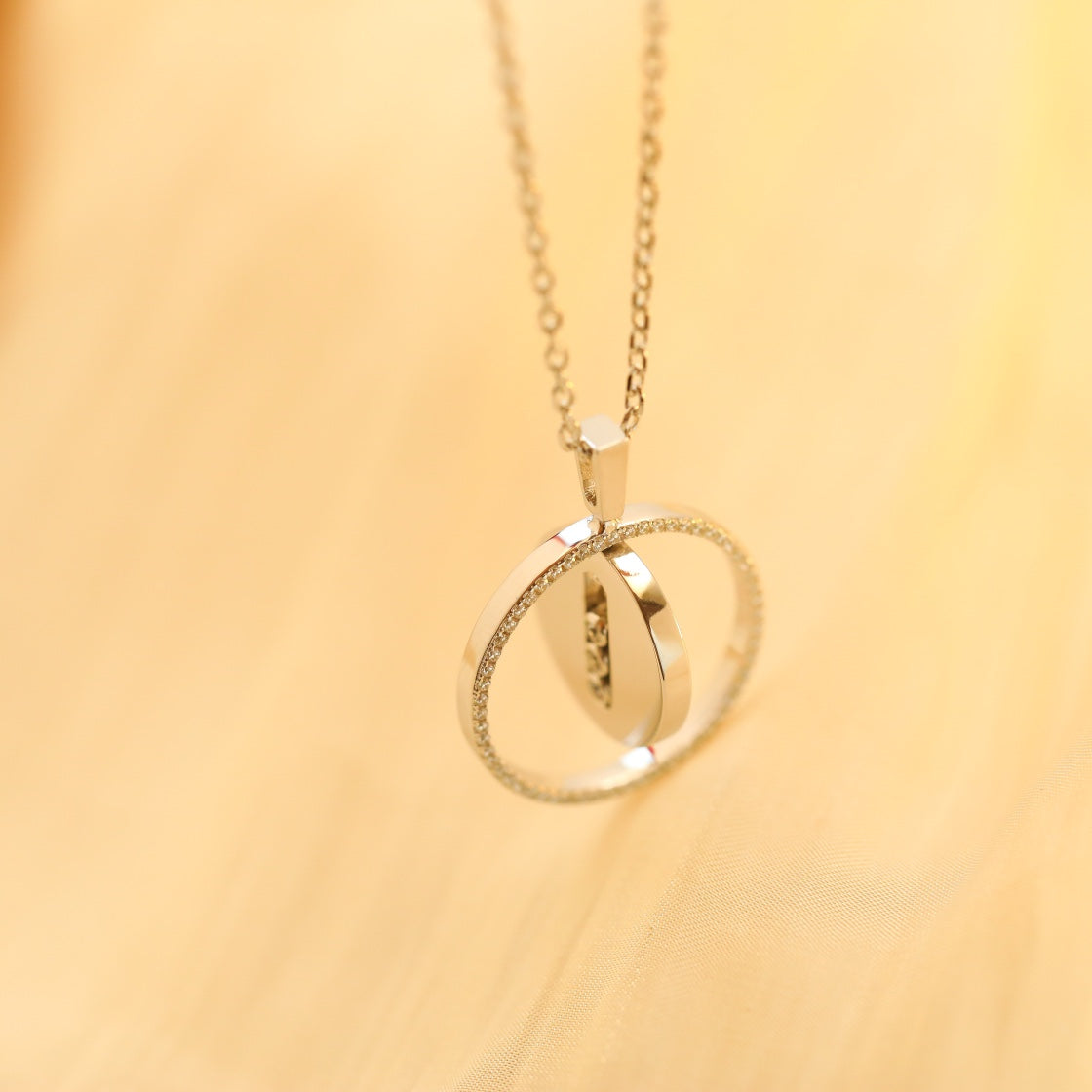 [GALE]LUCKY MOVE MM SILVER DIAMOND NECKLACE
