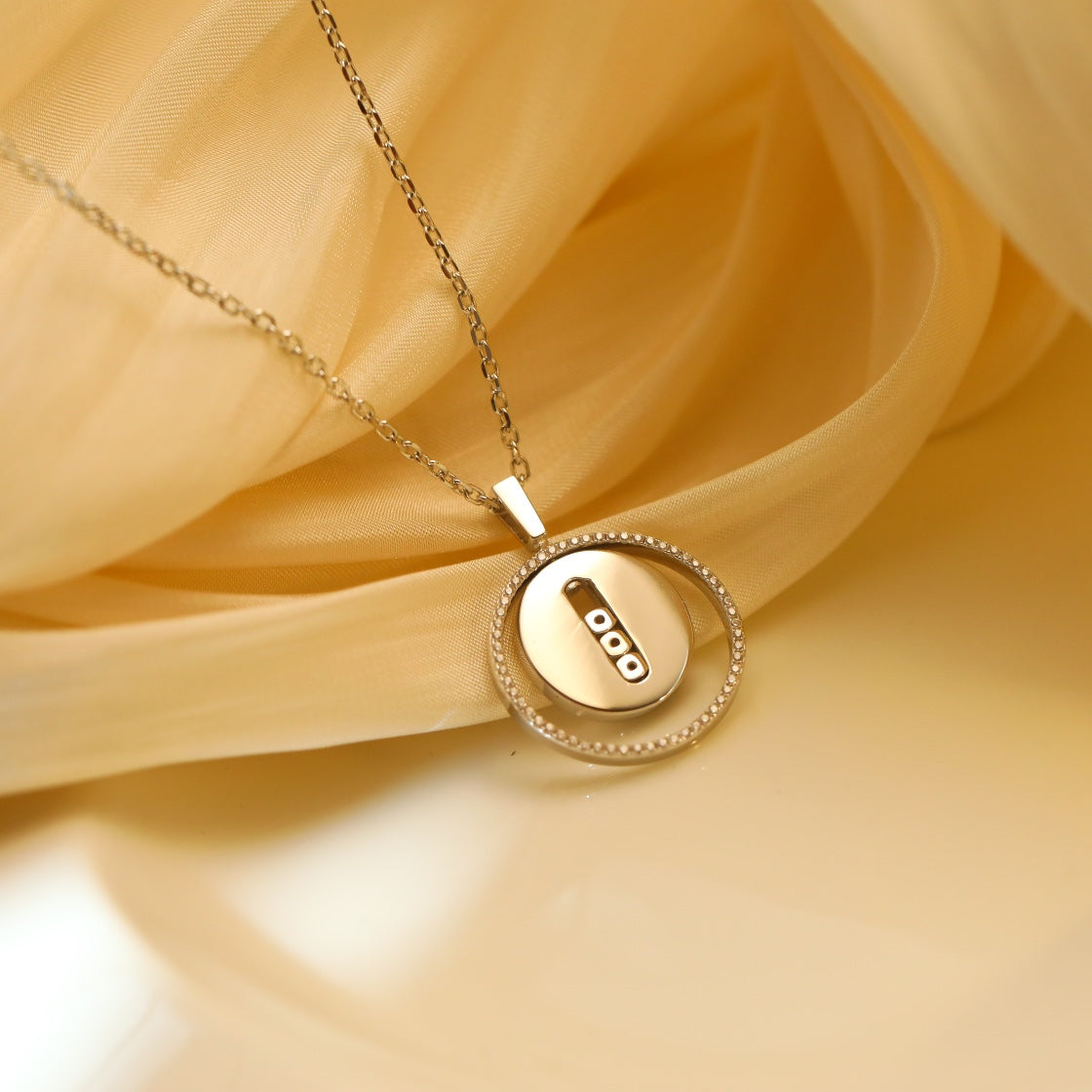 [GALE]LUCKY MOVE MM SILVER DIAMOND NECKLACE