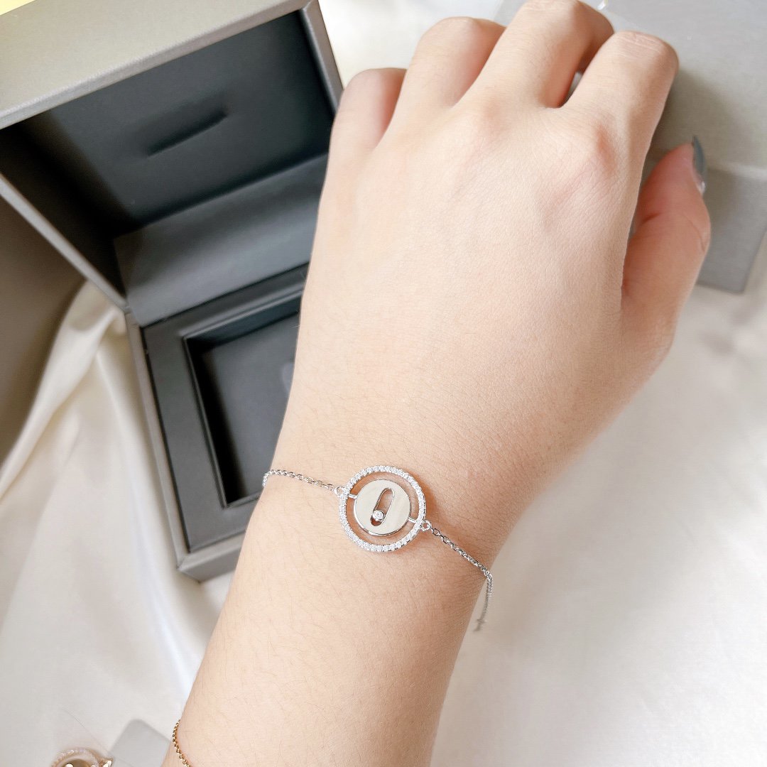 [GALE]LUCKY MOVE PAVED DIAMOND BRACELET