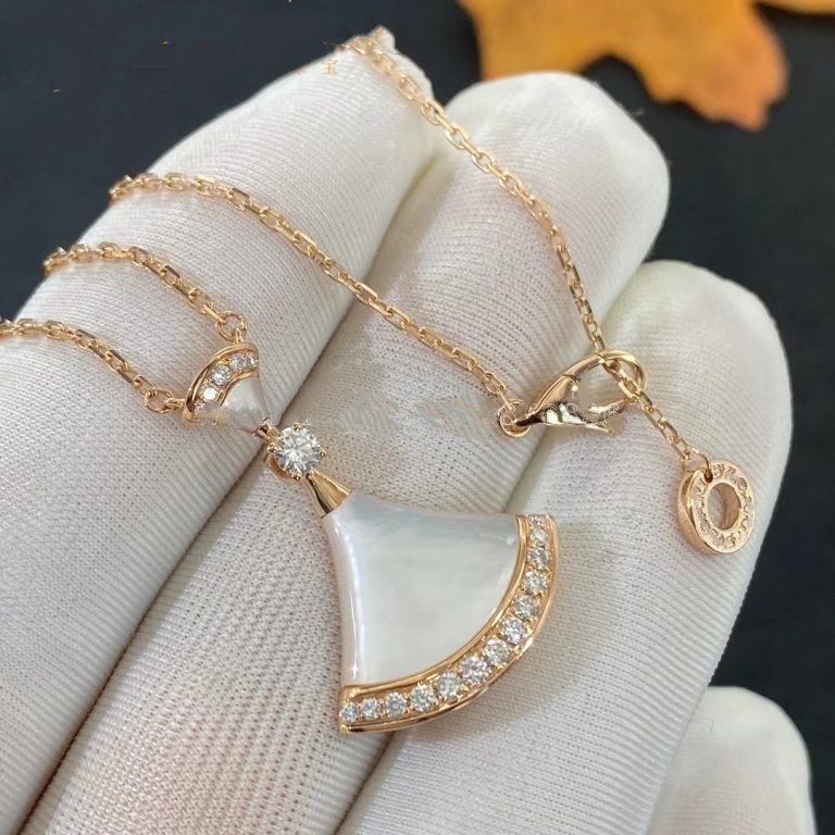 [GALE]DREAM NECKLACE MOP PINK GOLD DIAMOND