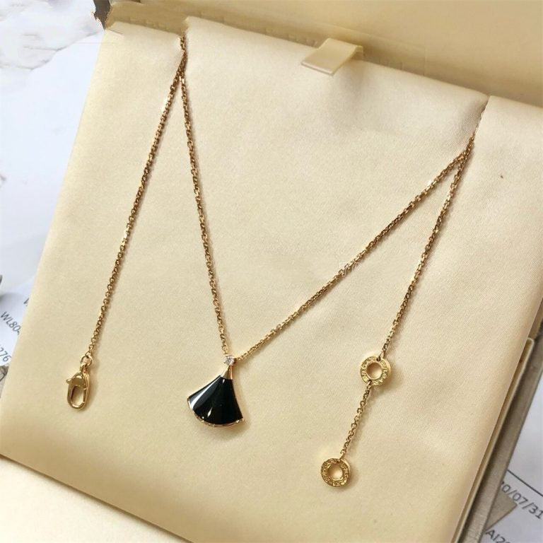 [GALE]DREAM NECKLACE ONYX 1 DIAMOND