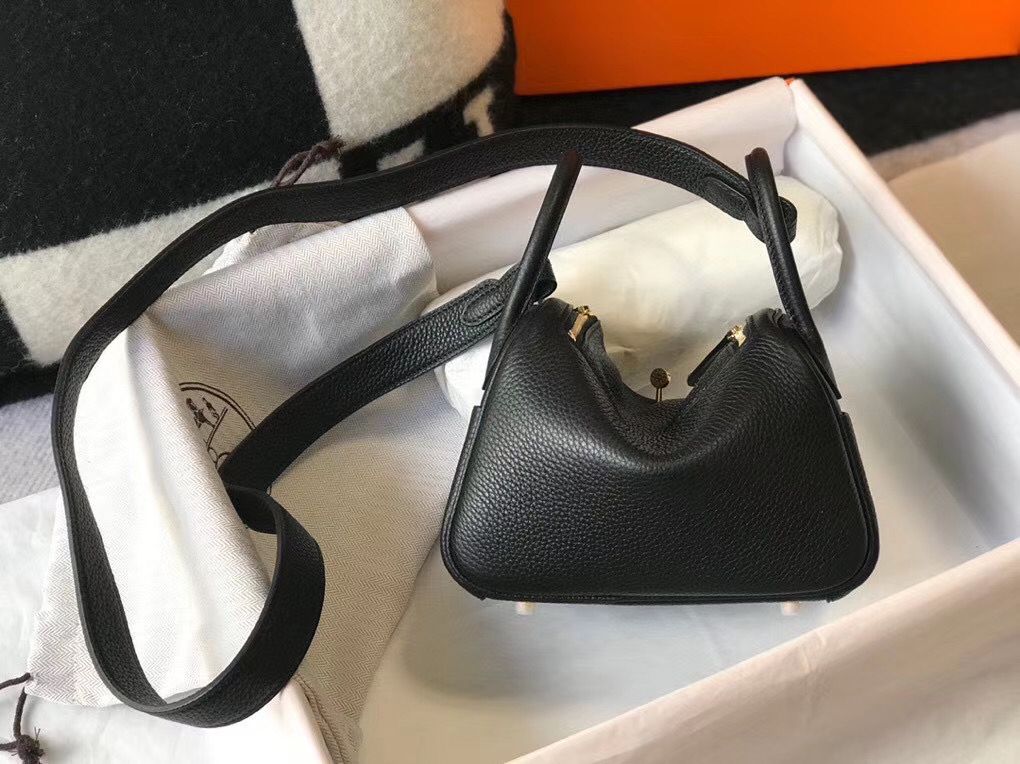 HM Mini Lindy 20cm Black Clemence Leather